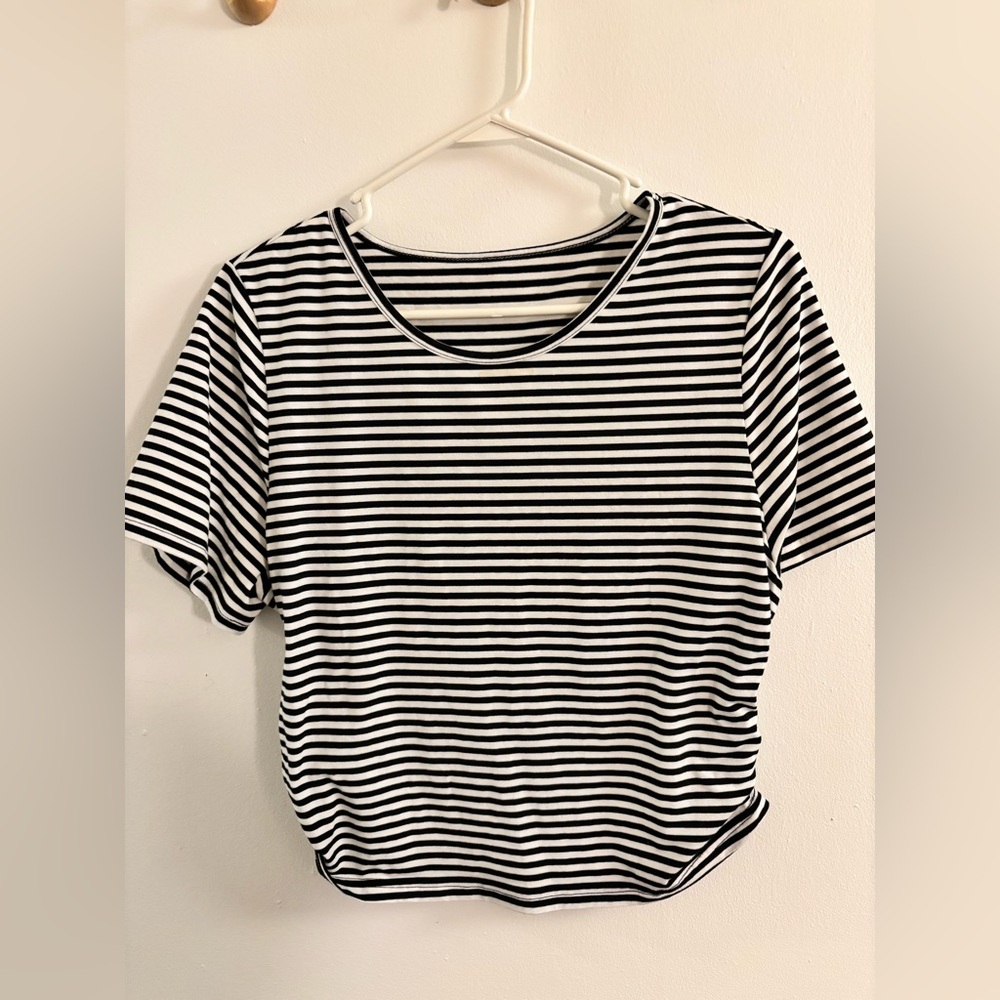 SHEIN 3X Black and White Striped Crop Top